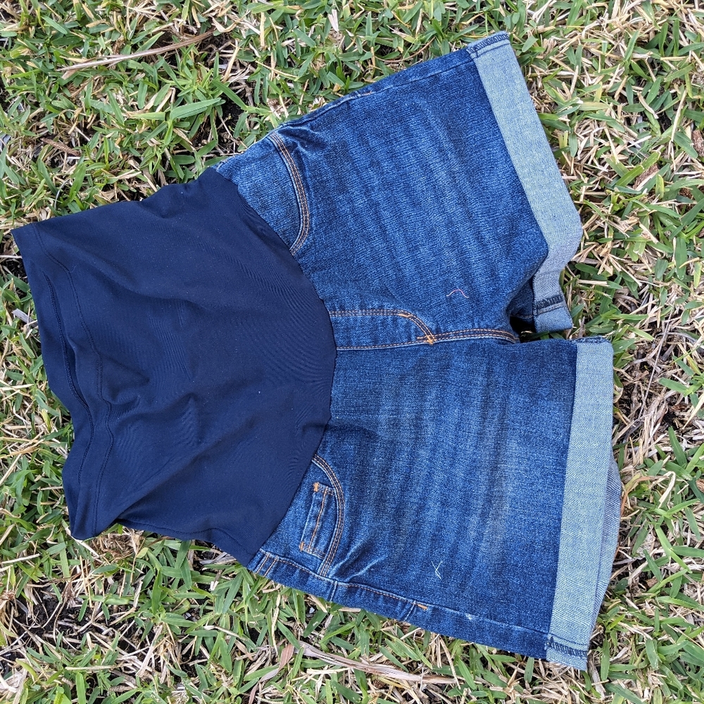 Pregnancy shorts